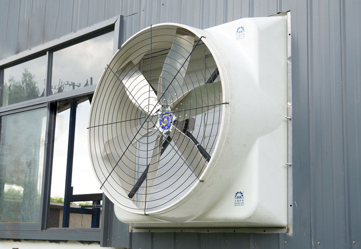 48000m3/h IP55 Промышленные выхлопные вентиляторы 3φ 380V/50Hz 850W Мощность для воздушного потока