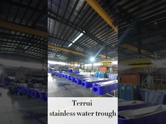 Электрическое отопление Полив для скота с регулируемым нагревом и потоком